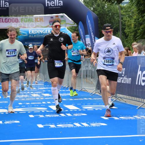 29.06.2025 - hella hamburg halbmarathon Strokosch-Dieckow http://msf.ph/oto/8466428 29.06.2025 10:47:02 Ziel 1139, 1460, 1689, 4093, 4377, 5472, 6700, 7908, 9794, 10122, 12579, 13007, 13728, 14415, 14449, 14594, 14783, 15684, 15825, 16081, 17979 meine-sportfotos.de