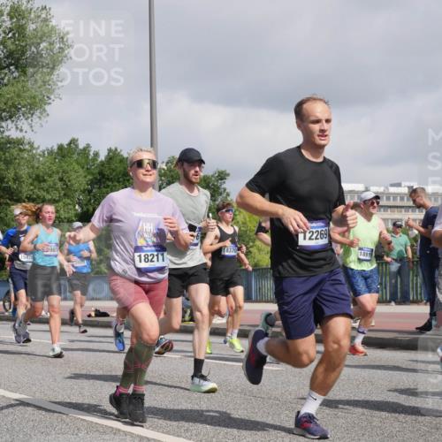 29.06.2025 - hella hamburg halbmarathon Luisa Fischer http://msf.ph/oto/8466446 29.06.2025 09:57:31 Kennedybrücke 1817, 18, 15478, 15479, 981, 2955, 18211, 12269, 18370, 11518, 18915, 1549, 1817, 2816, 2955, 6923, 6978, 6991, 7274, 7335, 7508, 7908, 8657, 8981, 9038, 9710, 9931 meine-sportfotos.de