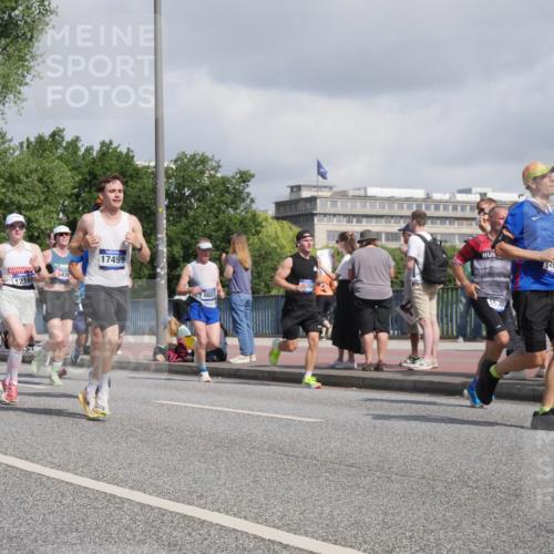 29.06.2025 - hella hamburg halbmarathon Luisa Fischer http://msf.ph/oto/8466577 29.06.2025 09:57:36 Kennedybrücke 436, 1612, 12161, 17499, 350, 8657, 153, 1549, 1817, 2592, 2596, 2955, 6389, 6723, 6923, 7508, 7908, 8657, 9038, 9661, 9931 meine-sportfotos.de