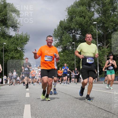 29.06.2025 - hella hamburg halbmarathon Luisa Fischer http://msf.ph/oto/8466932 29.06.2025 10:42:16 Kennedybrücke 19028, 8718, 7350, 11059, 16388, 7589, 4964, 402, 5765, 1451, 1856, 1883, 2524, 2534, 2660, 3307, 3726, 4028, 4410, 4603, 4964, 5617, 5684, 5735, 7341, 7350, 7589 meine-sportfotos.de