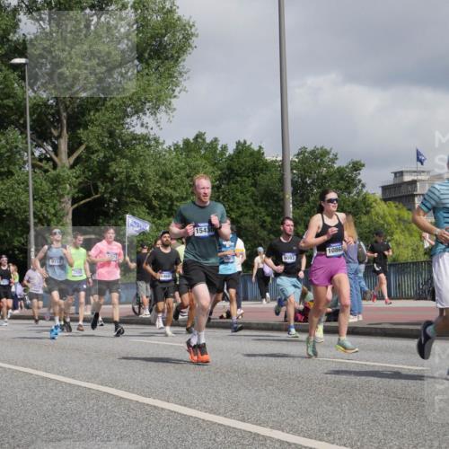 29.06.2025 - hella hamburg halbmarathon Luisa Fischer http://msf.ph/oto/8467039 29.06.2025 09:57:49 Kennedybrücke 5399, 9476, 9159, 3209, 13, 4687, 15430, 9093, 10868, 101, 2274, 3208, 3209, 3258, 4832, 5399, 5705, 8117, 8437, 8889, 9031, 9093, 9159, 9476, 9720, 9869, 10122, 10423, 10868 meine-sportfotos.de