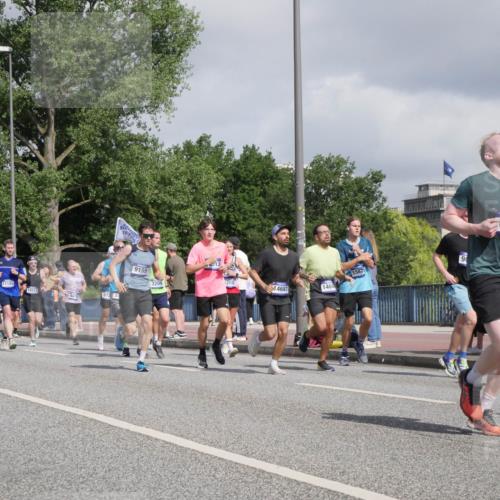 29.06.2025 - hella hamburg halbmarathon Luisa Fischer http://msf.ph/oto/8467079 29.06.2025 09:57:50 Kennedybrücke 5399, 11185, 18513, 9476, 972, 32, 9159, 3209, 15871, 1208, 4687, 1468, 90, 15430, 2274, 3208, 3209, 3258, 4832, 5399, 5705, 6158, 8117, 8437, 8889, 9031, 9032, 9093, 9159, 9476, 9649, 9720, 9869, 10122, 10423, 10868 meine-sportfotos.de