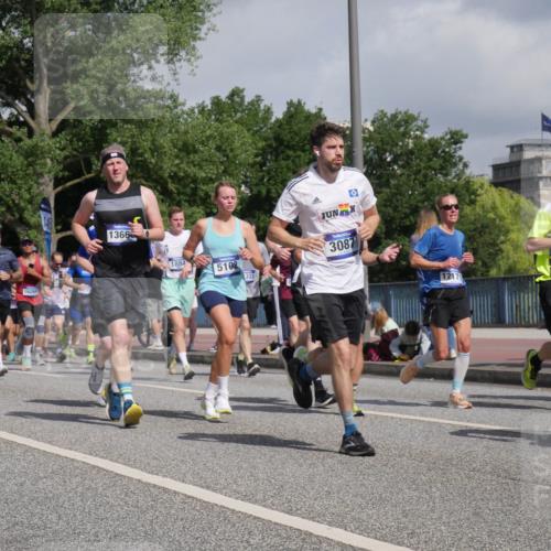 29.06.2025 - hella hamburg halbmarathon Luisa Fischer http://msf.ph/oto/8467389 29.06.2025 09:58:03 Kennedybrücke 8218, 1650, 16269, 1366, 1884, 5102, 333, 3087, 21, 1, 6836, 12171, 10053, 1884, 2287, 2411, 2708, 3087, 3435, 3747, 3985, 4093, 4121, 5102, 5459, 5638, 5915, 6027, 6054, 6158, 6421, 6532, 6662, 6836, 7052, 7659, 8153, 8218, 8371, 8487, 8577, 8693, 8720, 8927, 9032, 9386, 9529, 9649, 9786, 9959, 10053, 10184 meine-sportfotos.de