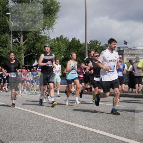 29.06.2025 - hella hamburg halbmarathon Luisa Fischer http://msf.ph/oto/8467402 29.06.2025 09:58:04 Kennedybrücke 17669, 8218, 1626, 1912, 5915, 066, 884, 5102, 6027, 3087, 12171, 6836, 1683, 1884, 2287, 2411, 2706, 2708, 3087, 3435, 3747, 3985, 4093, 4121, 4189, 5102, 5459, 5638, 5915, 6027, 6054, 6421, 6532, 6662, 6836, 7052, 7659, 8153, 8218, 8371, 8487, 8577, 8693, 8720, 8927, 9386, 9529, 9786, 9959, 10053, 10115, 10184 meine-sportfotos.de