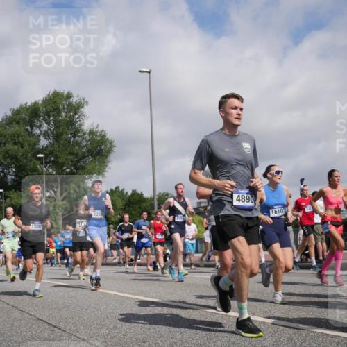 29.06.2025 - hella hamburg halbmarathon Luisa Fischer http://msf.ph/oto/8467527 29.06.2025 09:58:17 Kennedybrücke 13807, 1200, 813, 8955, 4890, 16103, 542, 3383, 598, 15, 1200, 1630, 1683, 1696, 1706, 2207, 2706, 3213, 3692, 4088, 4189, 4324, 4345, 4847, 4890, 5421, 6009, 6691, 6938, 7312, 7367, 8139, 8205, 8216, 8234, 8302, 8454, 8856, 8899, 8955, 10115, 10263 meine-sportfotos.de
