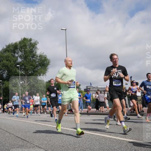 29.06.2025 - hella hamburg halbmarathon Luisa Fischer http://msf.ph/oto/8467554 29.06.2025 09:58:20 Kennedybrücke 18324, 11309, 15535, 8205, 1514, 8899, 813, 1459, 1200, 1630, 1706, 3213, 3692, 4088, 4324, 4345, 4601, 5421, 6009, 7056, 7312, 7367, 8139, 8205, 8216, 8234, 8302, 8899, 8955, 8977, 10263 meine-sportfotos.de