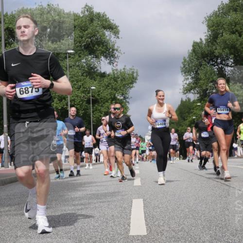 29.06.2025 - hella hamburg halbmarathon Luisa Fischer http://msf.ph/oto/8467617 29.06.2025 10:42:31 Kennedybrücke 6875, 16469, 10072, 75, 15418, 7263, 878, 15511, 2092, 2498, 6112, 6342, 6343, 7263, 7684, 7815, 8783, 10315, 10604, 10696 meine-sportfotos.de