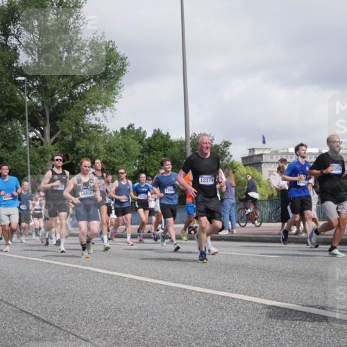29.06.2025 - hella hamburg halbmarathon Luisa Fischer http://msf.ph/oto/8467939 29.06.2025 09:58:42 Kennedybrücke 12379, 3073, 1736, 18501, 10596, 14458, 17908, 8390, 6994, 16608, 64, 1143, 1257, 1267, 1507, 2250, 2260, 2504, 2818, 2884, 3060, 3399, 3543, 4346, 4557, 5116, 5708, 6115, 6134, 6168, 6994, 7100, 7224, 8273, 8390, 8668, 8821, 9074, 10596, 10603 meine-sportfotos.de