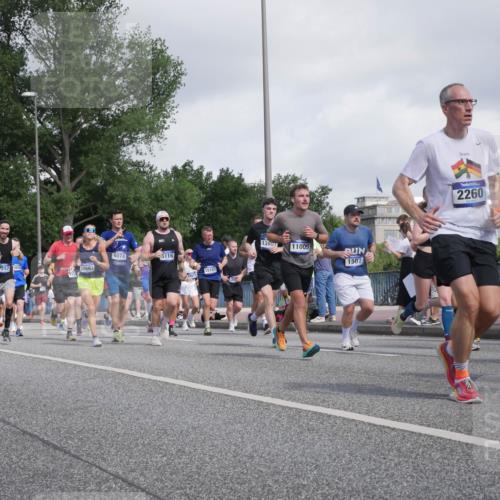 29.06.2025 - hella hamburg halbmarathon Luisa Fischer http://msf.ph/oto/8468085 29.06.2025 09:58:47 Kennedybrücke 17, 9074, 5116, 257, 4628, 10603, 15157, 1380, 11009, 1507, 2260, 30, 1143, 1257, 1267, 1507, 1592, 1976, 2250, 2260, 2504, 2818, 2884, 3060, 3399, 3543, 4346, 4557, 5116, 5708, 6115, 6134, 6168, 8273, 8390, 8668, 8821, 8989, 9074, 10408, 10596, 10603 meine-sportfotos.de