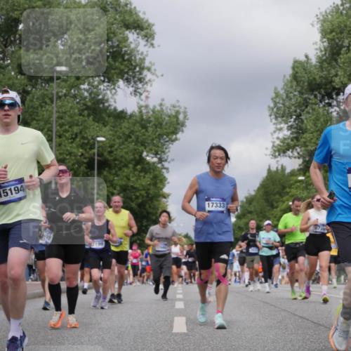 29.06.2025 - hella hamburg halbmarathon Luisa Fischer http://msf.ph/oto/8468701 29.06.2025 10:43:02 Kennedybrücke 15194, 7199, 17333, 4659, 1760, 2313, 3046, 3727, 4523, 4659, 6427, 6698, 6739, 7045, 9455, 9777, 10441, 10512, 10714 meine-sportfotos.de