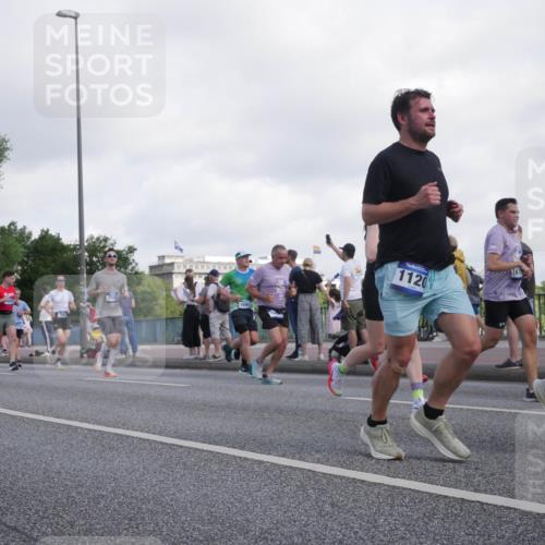 29.06.2025 - hella hamburg halbmarathon Luisa Fischer http://msf.ph/oto/8468822 29.06.2025 09:59:04 Kennedybrücke 15829, 7583, 18901, 1120, 167, 50, 1, 1061, 1120, 1499, 1502, 2953, 4077, 5600, 5607, 5978, 7178, 7583, 7943, 9793 meine-sportfotos.de