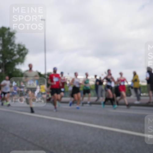 29.06.2025 - hella hamburg halbmarathon Luisa Fischer http://msf.ph/oto/8469080 29.06.2025 09:59:15 Kennedybrücke 1628, 2083, 3256, 4077, 4377, 4404, 4711, 5482, 5978, 6511, 6512, 8335, 8921, 9597, 9638, 9695 meine-sportfotos.de