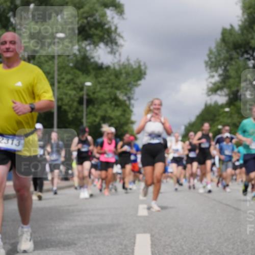 29.06.2025 - hella hamburg halbmarathon Luisa Fischer http://msf.ph/oto/8469130 29.06.2025 10:43:12 Kennedybrücke 2313, 2313, 2976, 3237, 3515, 3882, 3883, 3884, 4173, 4752, 6427, 7045, 7455, 7524, 8612, 8865, 8866, 9698, 9747, 9777, 10441, 10626, 10818 meine-sportfotos.de