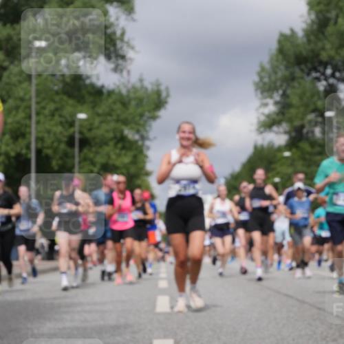 29.06.2025 - hella hamburg halbmarathon Luisa Fischer http://msf.ph/oto/8469154 29.06.2025 10:43:12 Kennedybrücke 2313, 2976, 3237, 3515, 3882, 3883, 3884, 4173, 4752, 6427, 7045, 7455, 7524, 8612, 8865, 8866, 9698, 9747, 9777, 10441, 10626, 10818 meine-sportfotos.de
