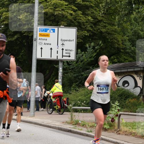 29.06.2025 - hella hamburg halbmarathon Yannick Fuchs http://msf.ph/oto/8469178 29.06.2025 10:57:32 20KM 1184, 1316, 1722, 1724, 1940, 1992, 2424, 3360, 4370, 5305, 5384, 5734, 6631, 7243, 7290, 7333, 8469, 8822, 9124, 9439, 9681, 10128, 10705, 10766, 10866, 11527, 11657, 11771, 12315, 12316, 12513, 12662, 13171, 13528, 13551, 14135, 14313, 14493, 15137, 15516, 15550, 15897, 16426, 16478, 16639, 16872, 17071, 17437, 17757, 17894, 18028, 18122, 18355, 18717 meine-sportfotos.de