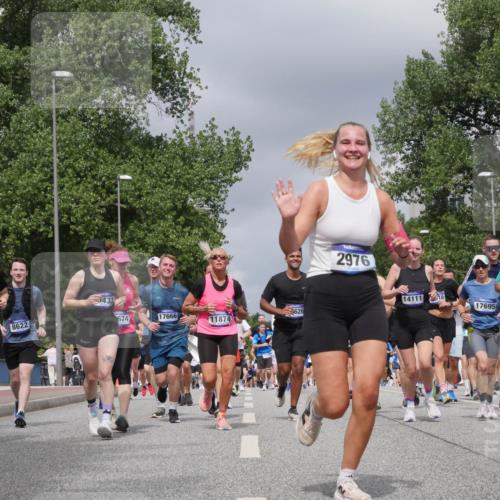 29.06.2025 - hella hamburg halbmarathon Luisa Fischer http://msf.ph/oto/8469188 29.06.2025 10:43:13 Kennedybrücke 5433, 6062, 626, 674, 17666, 8622, 11874, 2976, 14111, 18, 17695, 3882, 11, 2313, 2976, 3237, 3515, 3882, 3883, 3884, 4173, 4752, 7045, 7455, 7456, 7524, 8612, 8865, 8866, 9698, 9747, 10441, 10626, 10818 meine-sportfotos.de
