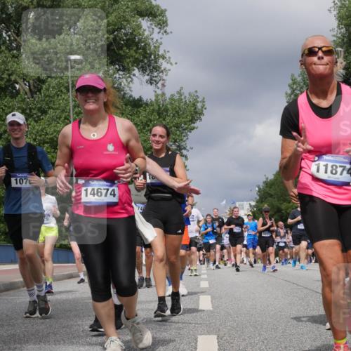 29.06.2025 - hella hamburg halbmarathon Luisa Fischer http://msf.ph/oto/8469378 29.06.2025 10:43:16 Kennedybrücke 107, 14674, 000, 29, 748, 7984, 5229, 11874, 455, 2019, 2976, 3237, 3515, 3808, 3882, 3883, 3884, 4173, 4752, 5229, 5876, 5877, 7455, 7456, 7524, 7675, 7850, 7984, 8612, 8865, 8866, 9698, 9747, 10626, 10818 meine-sportfotos.de