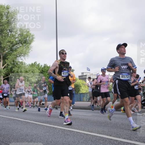 29.06.2025 - hella hamburg halbmarathon Luisa Fischer http://msf.ph/oto/8469596 29.06.2025 09:59:34 Kennedybrücke 17172, 5169, 1496, 6377, 3310, 1037, 8996, 8572, 836, 1460, 1496, 1537, 2082, 2208, 2340, 2771, 2878, 3310, 3426, 4833, 4967, 5169, 6309, 6377, 6561, 6562, 8361, 8514, 8572, 8587, 8996, 9082, 9497, 9752, 9820, 10371 meine-sportfotos.de