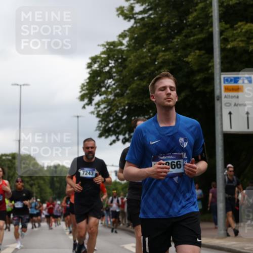 29.06.2025 - hella hamburg halbmarathon Yannick Fuchs http://msf.ph/oto/8469640 29.06.2025 10:57:34 20KM 1184, 1316, 1722, 1724, 1940, 1992, 2424, 2685, 3360, 4370, 5305, 5384, 5734, 6631, 7243, 7290, 7333, 8822, 9124, 9439, 9681, 10128, 10705, 10766, 10866, 11527, 11657, 11771, 12315, 12316, 12513, 12662, 13171, 13528, 13551, 14135, 14313, 14493, 15137, 15516, 15532, 15550, 15897, 16424, 16426, 16478, 16639, 16872, 17071, 17437, 17757, 17894, 18028, 18122, 18355, 18717 meine-sportfotos.de