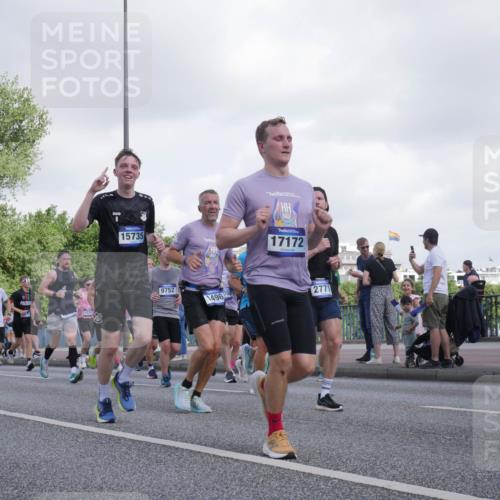 29.06.2025 - hella hamburg halbmarathon Luisa Fischer http://msf.ph/oto/8469716 29.06.2025 09:59:38 Kennedybrücke 12733, 1265, 16843, 8, 15735, 9752, 149658, 17172, 2771, 723, 1496, 1537, 2208, 2340, 2378, 2396, 2771, 2839, 2869, 2878, 3310, 4833, 5169, 5194, 5839, 8112, 8313, 8361, 8514, 8587, 8618, 8661, 8710, 8863, 8996, 9752, 9820, 10189, 10371, 10859 meine-sportfotos.de