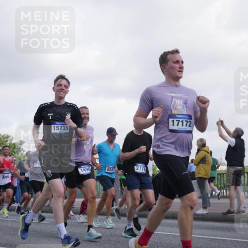 29.06.2025 - hella hamburg halbmarathon Luisa Fischer http://msf.ph/oto/8469733 29.06.2025 09:59:38 Kennedybrücke 69, 8, 15735, 975, 1496, 8587, 2771, 17172, 17231, 1496, 1537, 2208, 2340, 2378, 2396, 2771, 2839, 2869, 2878, 3310, 4833, 5169, 5194, 5839, 8112, 8313, 8361, 8514, 8587, 8618, 8661, 8710, 8863, 8996, 9752, 9820, 10189, 10371, 10859 meine-sportfotos.de