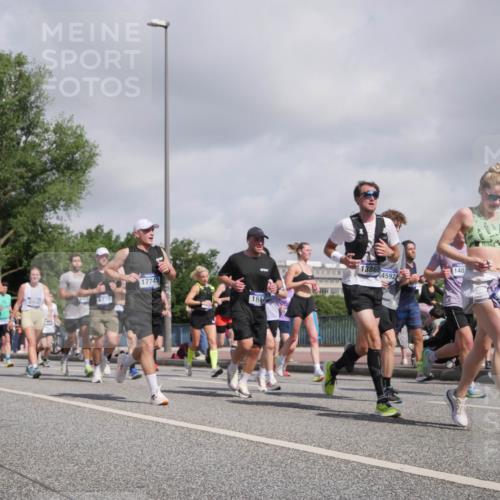 29.06.2025 - hella hamburg halbmarathon Luisa Fischer http://msf.ph/oto/8470211 29.06.2025 09:59:55 Kennedybrücke 924, 3791, 13865, 140, 4592, 16732, 8968, 4770, 17745, 1657, 2074, 2111, 2814, 3652, 3791, 4726, 4770, 4897, 5013, 5319, 6631, 7177, 8651, 8813, 8930, 8968, 9246, 9985, 10040 meine-sportfotos.de