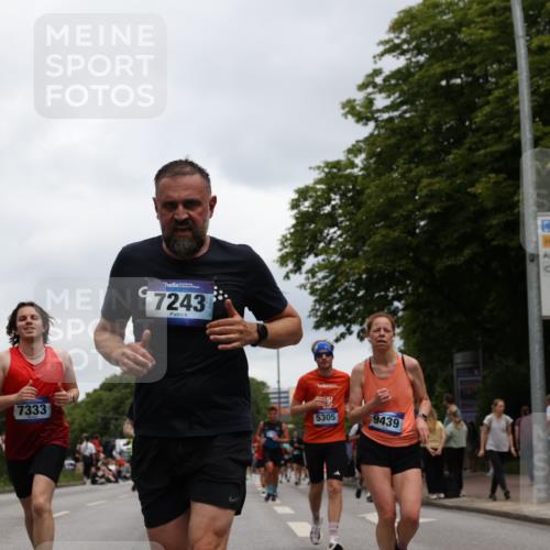 29.06.2025 - hella hamburg halbmarathon Yannick Fuchs http://msf.ph/oto/8470230 29.06.2025 10:57:36 20KM 1184, 1316, 1722, 1724, 1940, 1992, 2424, 2685, 3360, 4328, 4370, 5305, 5384, 5734, 6631, 7243, 7290, 7333, 8822, 9124, 9439, 9681, 10128, 10705, 10766, 10866, 11527, 11657, 11771, 12315, 12316, 12513, 12662, 13171, 13528, 13551, 14135, 14313, 14493, 15516, 15532, 15550, 15897, 16424, 16426, 16639, 16872, 17071, 17437, 17757, 17894, 18028, 18122, 18355, 18717 meine-sportfotos.de