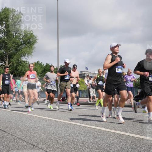 29.06.2025 - hella hamburg halbmarathon Luisa Fischer http://msf.ph/oto/8470242 29.06.2025 09:59:56 Kennedybrücke 3791, 8813, 9246, 896, 4770, 1883, 17745, 14538, 1657, 2111, 2595, 2814, 3652, 3791, 4726, 4770, 4897, 5013, 5319, 6631, 7177, 7918, 8651, 8813, 8930, 8968, 9246, 9985, 10040 meine-sportfotos.de