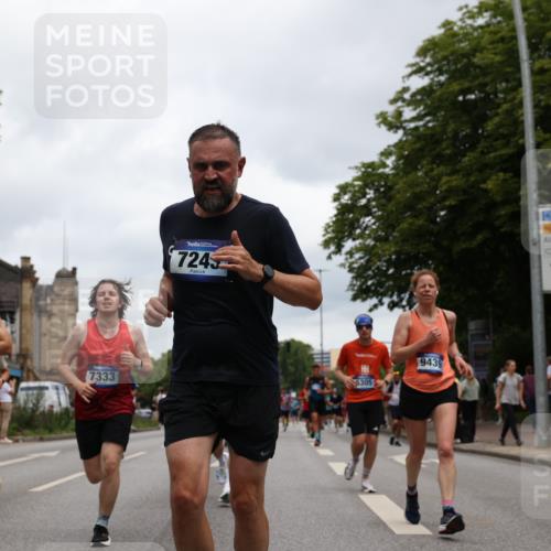 29.06.2025 - hella hamburg halbmarathon Yannick Fuchs http://msf.ph/oto/8470276 29.06.2025 10:57:36 20KM 1184, 1316, 1722, 1724, 1940, 1992, 2424, 2685, 3360, 4328, 4370, 5305, 5384, 5734, 6631, 7243, 7290, 7333, 8822, 9124, 9439, 9681, 10128, 10705, 10766, 10866, 11527, 11657, 11771, 12315, 12316, 12513, 12662, 13171, 13528, 13551, 14135, 14313, 14493, 15516, 15532, 15550, 15897, 16424, 16426, 16639, 16872, 17071, 17437, 17757, 17894, 18028, 18122, 18355, 18717 meine-sportfotos.de
