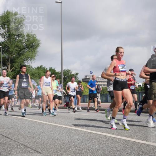 29.06.2025 - hella hamburg halbmarathon Luisa Fischer http://msf.ph/oto/8470281 29.06.2025 09:59:58 Kennedybrücke 16291, 9246, 8968, 7823, 18747, 3791, 14834, 4770, 1174, 2111, 2595, 2814, 3791, 4299, 4726, 4770, 5013, 5319, 6033, 6125, 6631, 7177, 7918, 8651, 8813, 8930, 8968, 9246, 9985, 10040, 10667 meine-sportfotos.de
