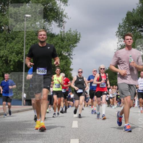 29.06.2025 - hella hamburg halbmarathon Luisa Fischer http://msf.ph/oto/8470343 29.06.2025 10:43:44 Kennedybrücke 9080, 8815, 3607, 21, 2109, 2254, 2515, 3607, 4271, 5702, 5975, 6363, 6920, 8739, 8815, 8984, 9187, 9195, 9468, 9977, 10474 meine-sportfotos.de