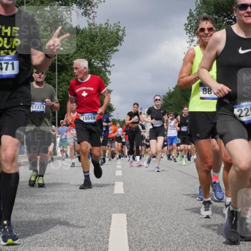 29.06.2025 - hella hamburg halbmarathon Luisa Fischer http://msf.ph/oto/8470429 29.06.2025 10:43:48 Kennedybrücke 4471, 17371, 873, 15549, 13030, 1522, 88, 2254, 14, 1151, 1037, 2109, 2254, 3607, 3810, 5351, 5702, 6229, 6363, 8739, 8815, 9195, 9977, 10474 meine-sportfotos.de