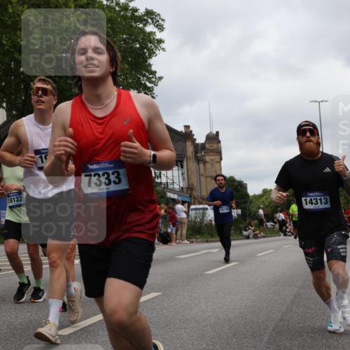 29.06.2025 - hella hamburg halbmarathon Yannick Fuchs http://msf.ph/oto/8470485 29.06.2025 10:57:37 20KM 1184, 1316, 1722, 1724, 1940, 1992, 2424, 2685, 3360, 4328, 4370, 5305, 5384, 5734, 6631, 7243, 7290, 7333, 8561, 8822, 9124, 9439, 9681, 10128, 10705, 10766, 10866, 11527, 11657, 11771, 12315, 12316, 12513, 12662, 13171, 13528, 14135, 14313, 14493, 15516, 15532, 15550, 15897, 16424, 16426, 16639, 16872, 17071, 17437, 17894, 18028, 18122, 18355, 18717 meine-sportfotos.de