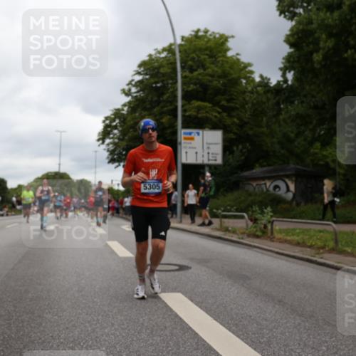 29.06.2025 - hella hamburg halbmarathon Yannick Fuchs http://msf.ph/oto/8471012 29.06.2025 10:57:38 20KM 1184, 1316, 1722, 1724, 1940, 1992, 2685, 3360, 4328, 4370, 5305, 5384, 5734, 6631, 7243, 7290, 7333, 8561, 8822, 9124, 9439, 9681, 10705, 10766, 10866, 11149, 11527, 11657, 11771, 12315, 12316, 12513, 12662, 13171, 13528, 14135, 14313, 14493, 15516, 15532, 15550, 15897, 16424, 16426, 16639, 16872, 17071, 17437, 17730, 17894, 18028, 18122, 18717 meine-sportfotos.de