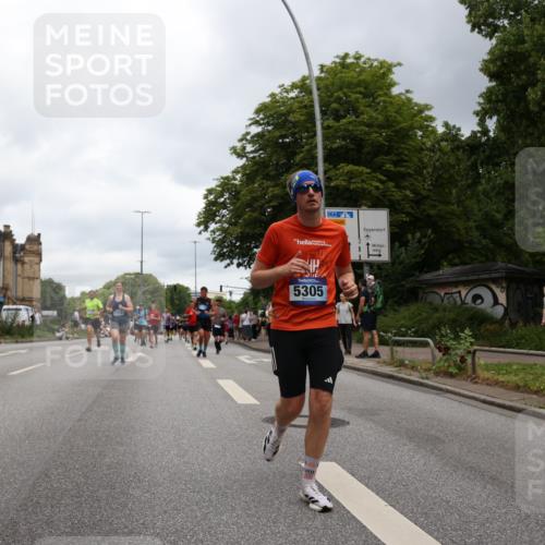 29.06.2025 - hella hamburg halbmarathon Yannick Fuchs http://msf.ph/oto/8471151 29.06.2025 10:57:39 20KM 1184, 1316, 1464, 1722, 1724, 1940, 1992, 2685, 3360, 4328, 4370, 5305, 5384, 5734, 6631, 7243, 7290, 7333, 8561, 8822, 9439, 9681, 10705, 10766, 10866, 11149, 11527, 11657, 11771, 12315, 12316, 12513, 12662, 13171, 14135, 14313, 14493, 15516, 15532, 15550, 15897, 16424, 16426, 16639, 16872, 16995, 17071, 17437, 17730, 17894, 18028, 18122, 18717 meine-sportfotos.de