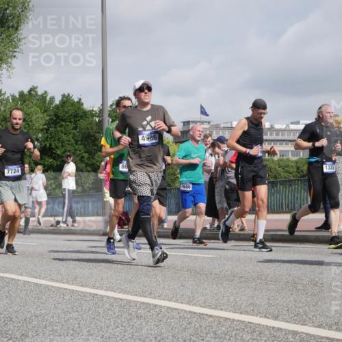 29.06.2025 - hella hamburg halbmarathon Luisa Fischer http://msf.ph/oto/8471696 29.06.2025 10:00:47 Kennedybrücke 6355, 7724, 86, 4986, 7646, 1335, 1870, 1179, 1258, 1335, 1563, 1870, 2397, 2448, 2488, 2612, 2636, 4814, 4986, 5672, 6356, 7594, 7646, 7724, 7976, 8176, 8689, 9065, 9145, 9835 meine-sportfotos.de