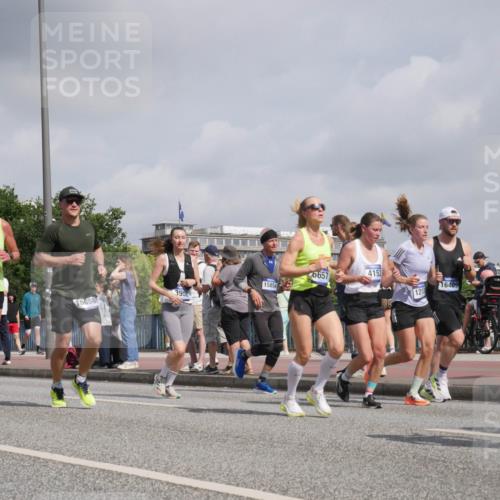 29.06.2025 - hella hamburg halbmarathon Luisa Fischer http://msf.ph/oto/8473592 29.06.2025 10:01:37 Kennedybrücke 16470, 6657, 4152, 15854, 3952, 16409, 16858, 1213, 1410, 1951, 3091, 3097, 3334, 3952, 4152, 4167, 5084, 6294, 6592, 6629, 6657, 6759, 7082, 7716, 10724 meine-sportfotos.de