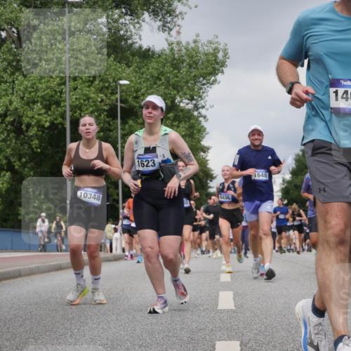 29.06.2025 - hella hamburg halbmarathon Luisa Fischer http://msf.ph/oto/8473749 29.06.2025 10:45:21 Kennedybrücke 10348, 1623, 6436, 1648, 14043, 4321, 1648, 3459, 4329, 4885, 5432, 6137, 6153, 6450, 7968, 8004, 8162, 8163, 9588, 10181, 10872 meine-sportfotos.de