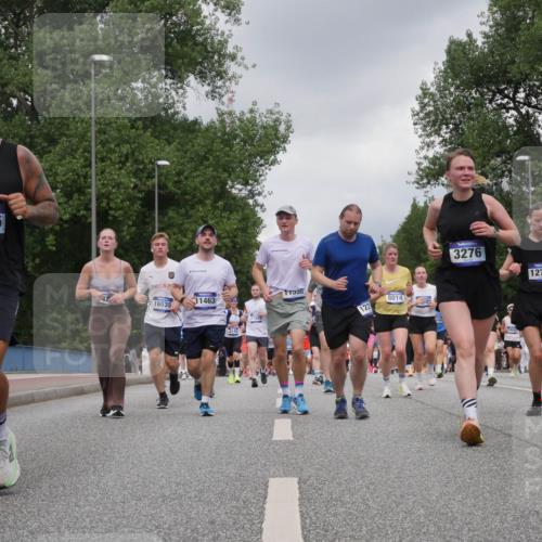 29.06.2025 - hella hamburg halbmarathon Luisa Fischer http://msf.ph/oto/8474080 29.06.2025 10:45:40 Kennedybrücke 13205, 16535, 11463, 2145, 11841, 11530, 122, 8014, 3276, 12725, 4735, 2069, 2069, 2974, 3276, 3326, 3568, 4385, 4735, 4736, 5671, 7022, 7023, 7040, 8014, 10532 meine-sportfotos.de