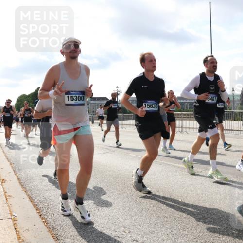 29.06.2025 - hella hamburg halbmarathon Lena Gebhardt http://msf.ph/oto/8474692 29.06.2025 09:55:46 Lombardsbrücke 3073, 15300, 15636, 092, 6481, 12379, 146, 1120, 1143, 1151, 1216, 1257, 1267, 1461, 1507, 1630, 1683, 1689, 1696, 1706, 1884, 1976, 2207, 2250, 2260, 2284, 2287, 2411, 2706, 2708, 2718, 2818, 2864, 2884, 3087, 3213, 3399, 3435, 3543, 3654, 3692, 3747, 3945, 3985, 4033, 4088, 4093, 4127, 4189, 4324, 4345, 4346, 4557, 4601, 4847, 4890, 4938, 5102, 5116, 5421, 5459, 5708, 5915, 6009, 6054, 6134, 6158, 6421, 6481, 6532, 6662, 6691, 6836, 6994, 7052, 7056, 7100, 7224, 7269, 7312 meine-sportfotos.de