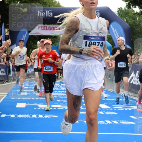 29.06.2025 - hella hamburg halbmarathon Strokosch-Dieckow http://msf.ph/oto/8475038 29.06.2025 10:47:26 Ziel 51, 1012, 1070, 1592, 1696, 2274, 2284, 2839, 2864, 2869, 2953, 3304, 5024, 5532, 5650, 5889, 8023, 8234, 8693, 8852, 8927, 9305, 10423, 11021, 11077, 11491, 11518, 12870, 13223, 13303, 13782, 14722, 15350, 15479, 15611, 15923, 16089, 16819, 17846, 17905, 18758, 18974 meine-sportfotos.de