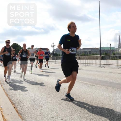 29.06.2025 - hella hamburg halbmarathon Lena Gebhardt http://msf.ph/oto/8475292 29.06.2025 09:55:48 Lombardsbrücke 13073, 2884, 11733, 12277, 4601, 994, 1120, 1143, 1151, 1216, 1257, 1267, 1461, 1502, 1507, 1630, 1689, 1696, 1706, 1884, 1976, 2250, 2260, 2284, 2411, 2706, 2708, 2718, 2818, 2864, 2884, 3060, 3087, 3213, 3399, 3435, 3543, 3654, 3692, 3945, 3985, 4033, 4088, 4093, 4127, 4189, 4324, 4345, 4346, 4557, 4601, 4847, 4890, 4938, 5116, 5421, 5459, 5708, 5915, 6009, 6054, 6134, 6421, 6481, 6532, 6662, 6691, 6994, 7056, 7100, 7224, 7269, 7312, 7332, 8335 meine-sportfotos.de