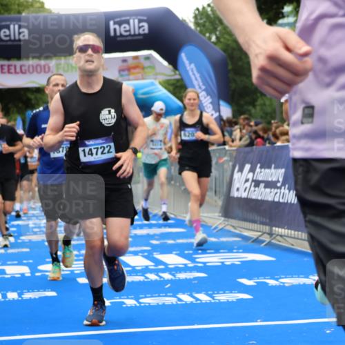 29.06.2025 - hella hamburg halbmarathon Strokosch-Dieckow http://msf.ph/oto/8475308 29.06.2025 10:47:18 Ziel 51, 2274, 2623, 2864, 5024, 5650, 6134, 6168, 6203, 6716, 7480, 8693, 10208, 10211, 10423, 11077, 11491, 11518, 13672, 13782, 14722, 15350, 15611, 16089, 16286, 16819, 17718, 17915, 18856, 18974 meine-sportfotos.de