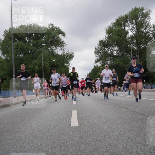 29.06.2025 - hella hamburg halbmarathon Luisa Fischer http://msf.ph/oto/8475576 29.06.2025 10:46:41 Kennedybrücke 10180, 15472, 16264, 16263, 4177, 2971, 1226, 1788, 2103, 2267, 2538, 2971, 3288, 3518, 4105, 4177, 4302, 5265, 7872, 8991 meine-sportfotos.de