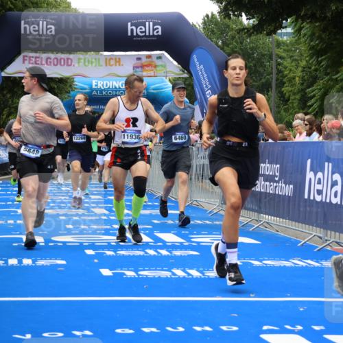 29.06.2025 - hella hamburg halbmarathon Strokosch-Dieckow http://msf.ph/oto/8476946 29.06.2025 10:46:02 Ziel 1759, 2189, 2707, 3087, 4277, 5648, 6460, 7961, 8269, 8577, 8871, 9585, 11125, 11936, 12084, 12269, 13630, 14462, 14804, 16136, 16466, 16475, 17008, 18081, 18702, 19116 meine-sportfotos.de