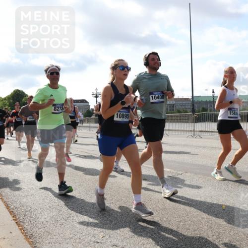 29.06.2025 - hella hamburg halbmarathon Lena Gebhardt http://msf.ph/oto/8478162 29.06.2025 09:55:59 Lombardsbrücke 13803, 15502, 8668, 11009, 82739, 392, 10895, 10408, 2818, 15831, 1061, 1120, 1143, 1151, 1216, 1257, 1267, 1461, 1502, 1507, 1630, 1689, 2083, 2250, 2260, 2284, 2504, 2706, 2708, 2718, 2818, 2864, 2884, 3060, 3087, 3213, 3399, 3543, 3654, 3692, 3945, 3985, 4033, 4088, 4127, 4324, 4345, 4346, 4557, 4601, 4847, 4890, 4938, 5116, 5421, 5459, 5915, 6009, 6054, 6115, 6134, 6421, 6481, 6532, 6691, 6994, 7056, 7100, 7178, 7224, 7269, 7332, 8335, 8989, 10596 meine-sportfotos.de