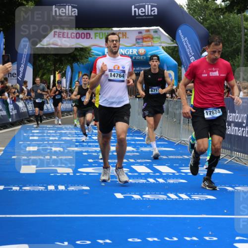 29.06.2025 - hella hamburg halbmarathon Strokosch-Dieckow http://msf.ph/oto/8480688 29.06.2025 10:45:39 Ziel 2138, 4854, 5047, 5623, 6071, 6711, 8374, 8668, 11291, 11495, 12154, 13975, 14374, 14764, 15666, 16617, 17332, 17674, 17835, 18862, 18878 meine-sportfotos.de