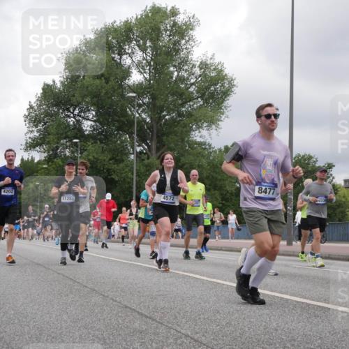 29.06.2025 - hella hamburg halbmarathon Luisa Fischer http://msf.ph/oto/8480704 29.06.2025 10:49:46 Kennedybrücke 43, 4202, 11253, 4572, 367, 1033, 8477, 6330, 1033, 1429, 1867, 1868, 1924, 2773, 2813, 3160, 3164, 3410, 4202, 4296, 4317, 4572, 8477, 9243, 9445, 10030, 10230, 10327, 10329 meine-sportfotos.de