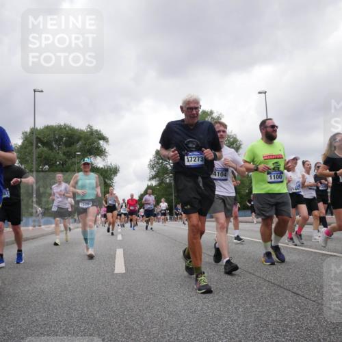 29.06.2025 - hella hamburg halbmarathon Luisa Fischer http://msf.ph/oto/8481234 29.06.2025 10:50:07 Kennedybrücke 12522, 87, 13499, 17273, 4104, 1100, 691, 5854, 1004, 1100, 1104, 1999, 2662, 2665, 2697, 3896, 4104, 4448, 4483, 5635, 5854, 5892, 6623, 7073, 7268, 7364, 7368, 7374, 8010, 8047, 8706, 9426, 9774, 9949 meine-sportfotos.de