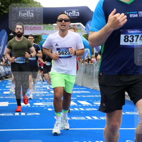 29.06.2025 - hella hamburg halbmarathon Strokosch-Dieckow http://msf.ph/oto/8482537 29.06.2025 10:45:34 Ziel 2138, 2415, 5623, 6071, 6711, 6831, 8374, 8668, 11291, 11495, 12154, 14062, 14764, 15666, 16725, 17674, 18862, 18878 meine-sportfotos.de